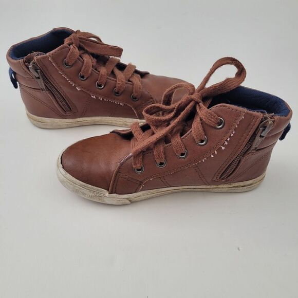 CAT & JACK toddler boys faux leather boot - Picture 5 of 6